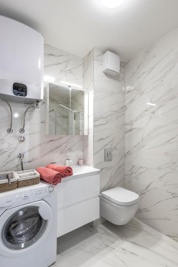 דירות ספליט Apartman Lukiana*** מראה חיצוני תמונה