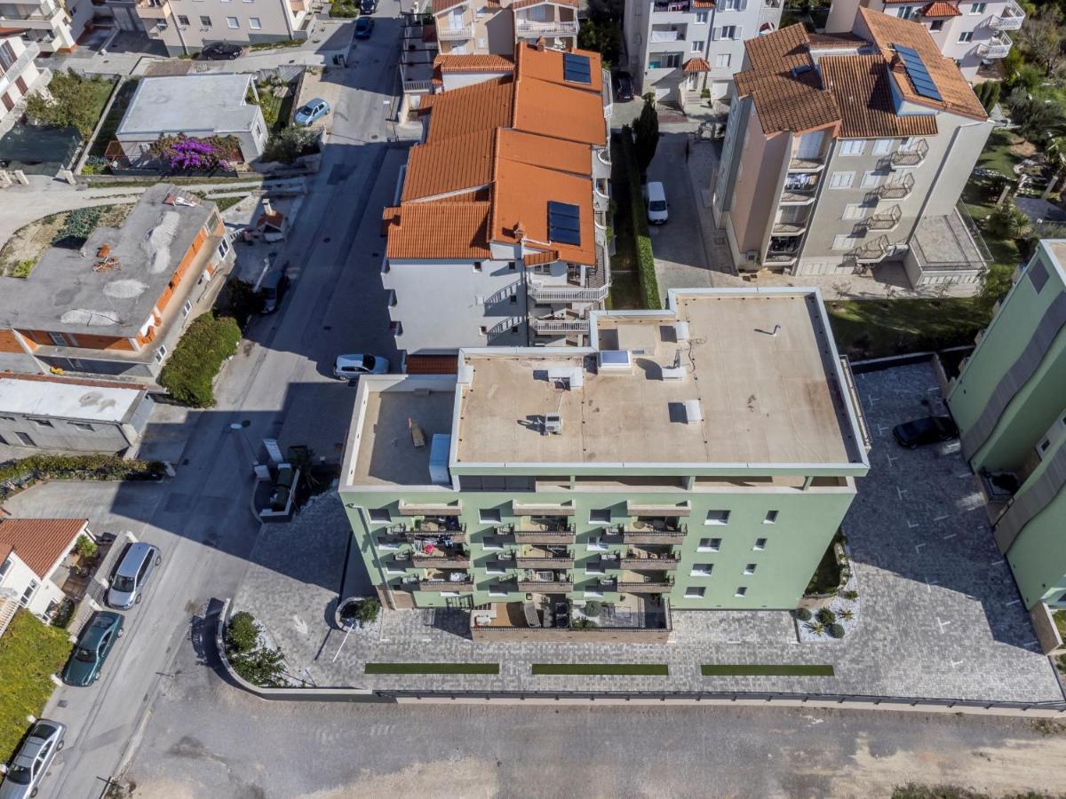 דירות ספליט Apartman Lukiana*** מראה חיצוני תמונה